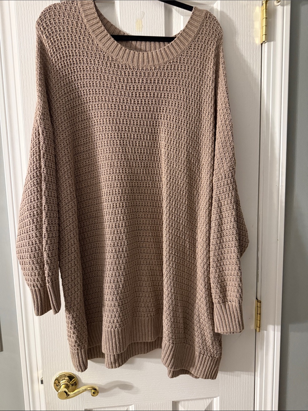 Old Navy Women's Sweater Taupe Tunic Length